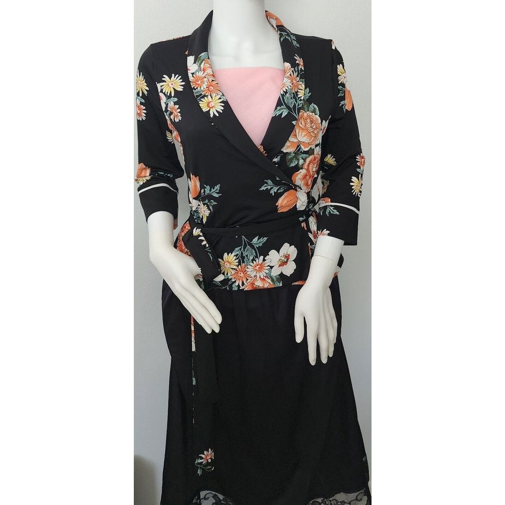 Women's Forever 21 Floral V-Neck Tie-Belt Peplum Top Long Sleeve Blouse SZ S NWT